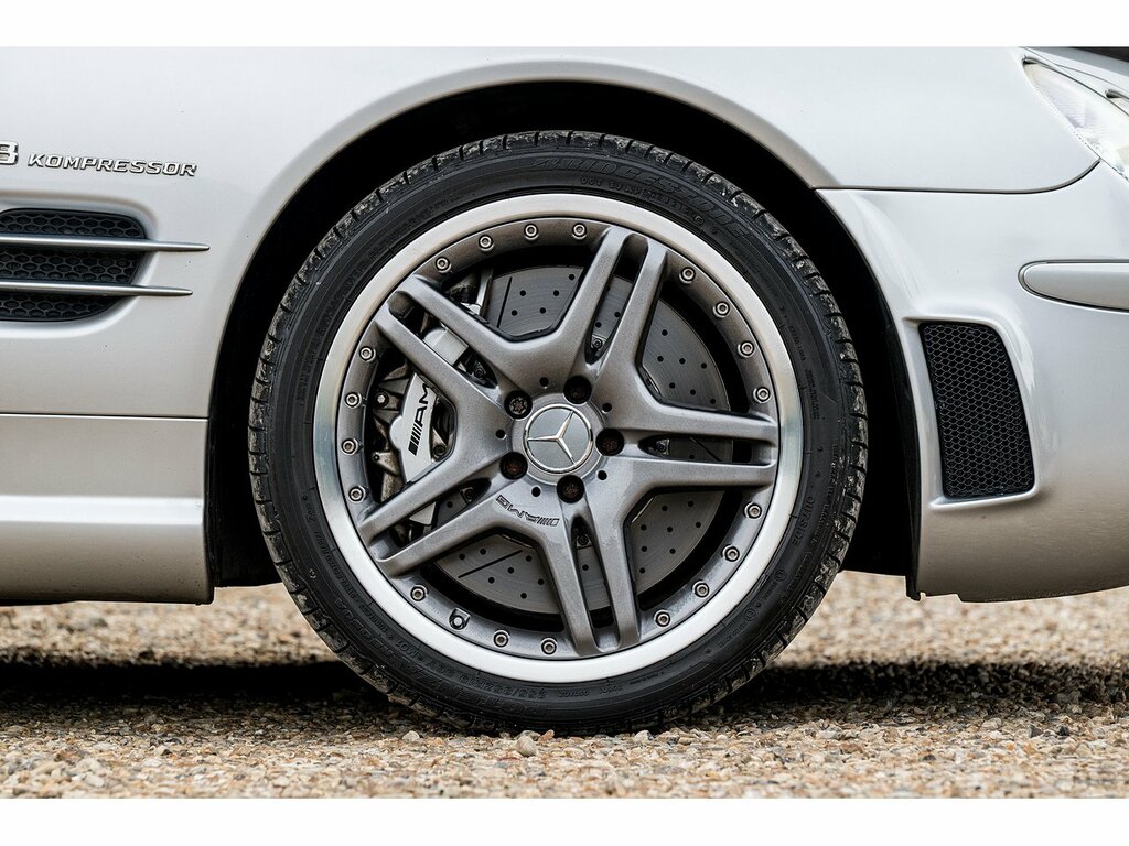 Mercedes-Benz SL Class Amg #24