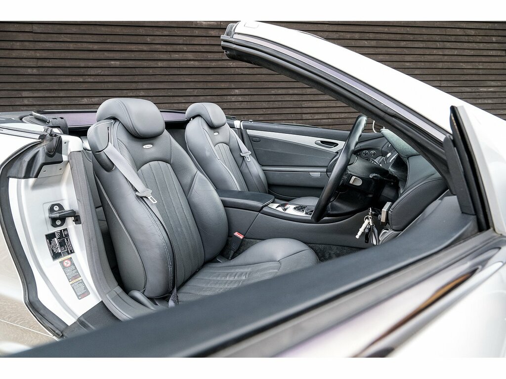Mercedes-Benz SL Class Amg #44
