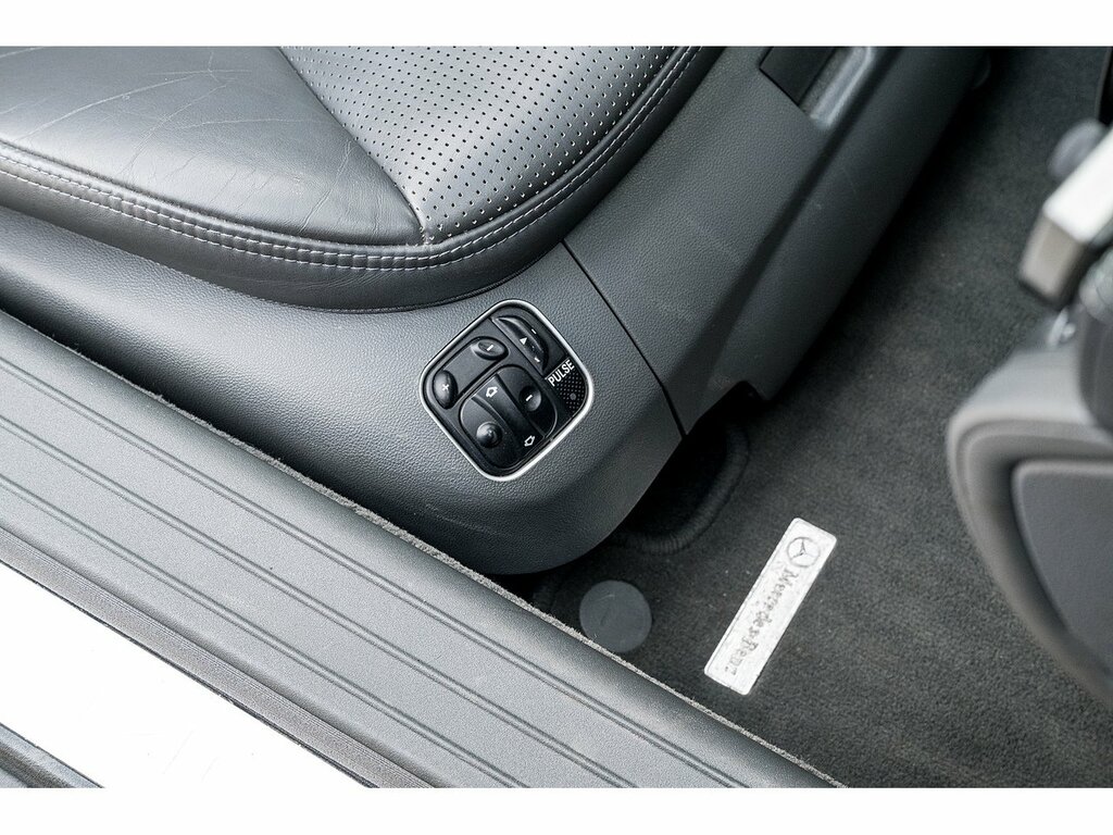 Mercedes-Benz SL Class Amg #77