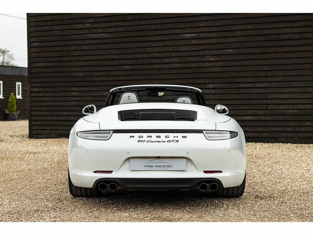Porsche 911 2dr Pdk Blue #8