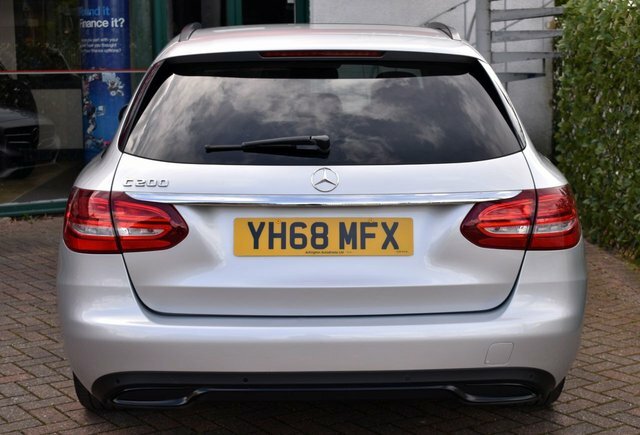 Mercedes-Benz C Class 2018 C200 Sport Premium Estate 9G-tronic 181 Silver #5