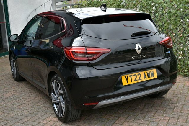Renault Clio 2022 1.6 E-tech Rs-line Hybrid Black #4