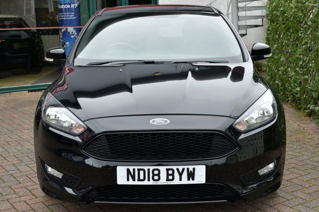 Ford Focus 2018 1.0T St-line Navigation 6-Speed 138 Bh Black #2