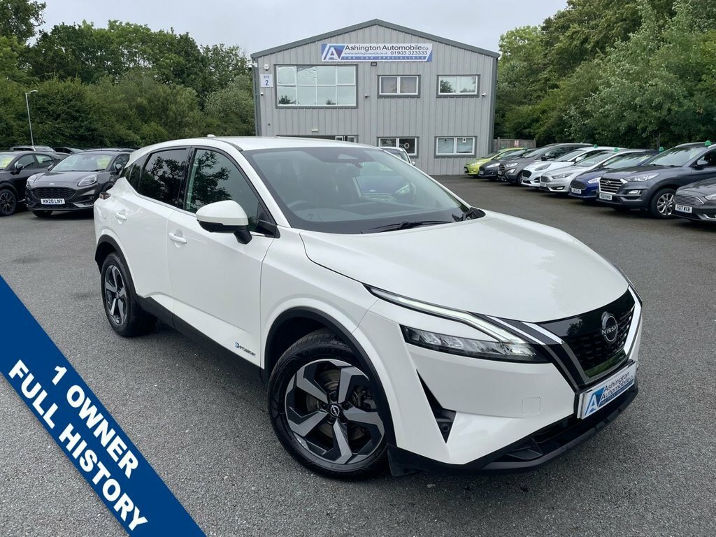 Nissan Qashqai 1.5L N-connecta LG23OZC White