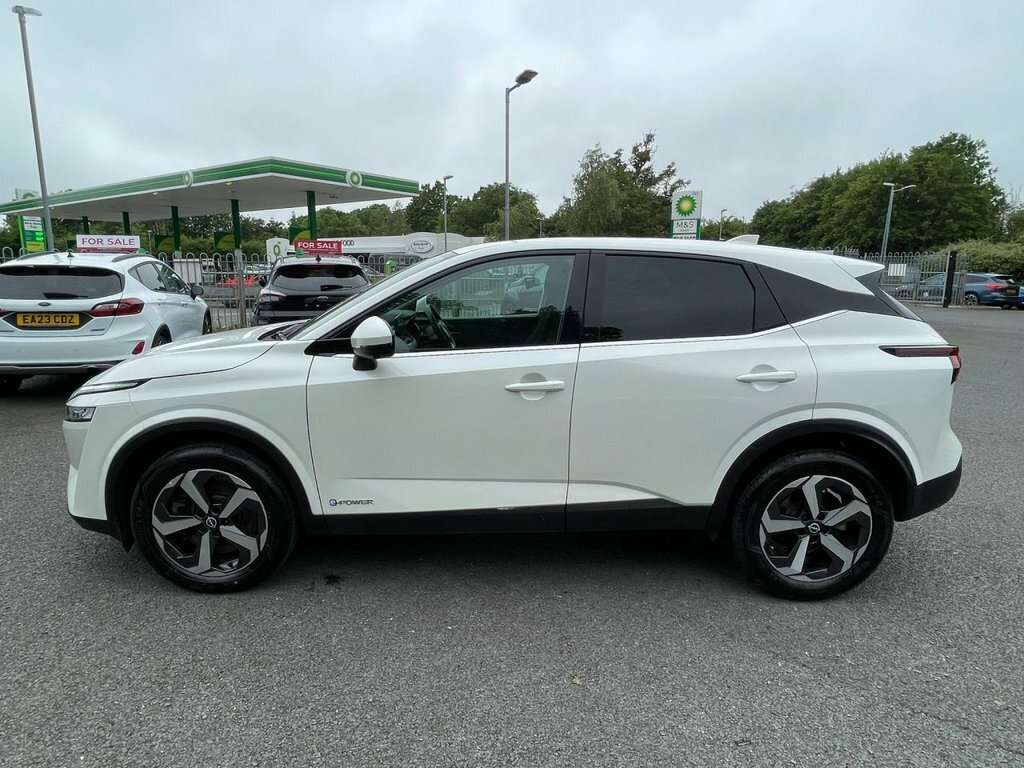Nissan Qashqai 1.5L N-connecta LG23OZC White #6