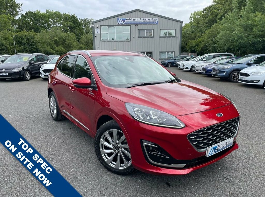 Ford Kuga 1.5L Vignale Red
