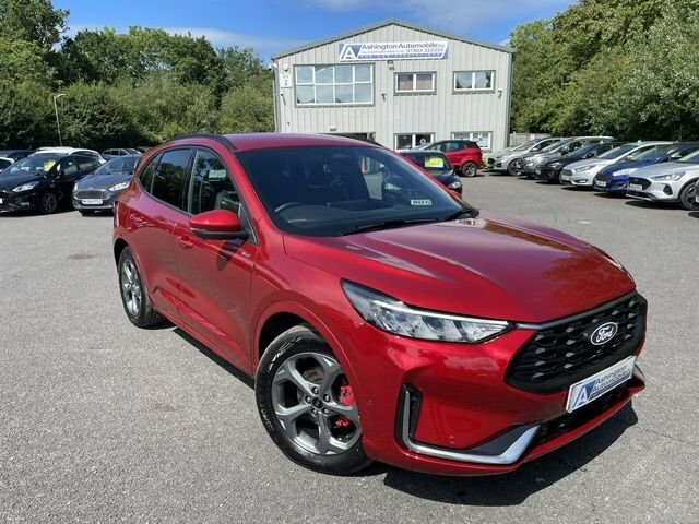 Ford Kuga 2L St-line Red