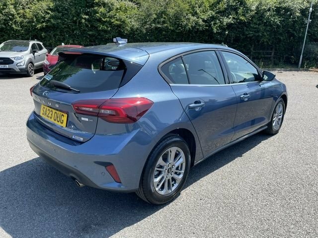 Ford Focus 1L Titanium Blue #4