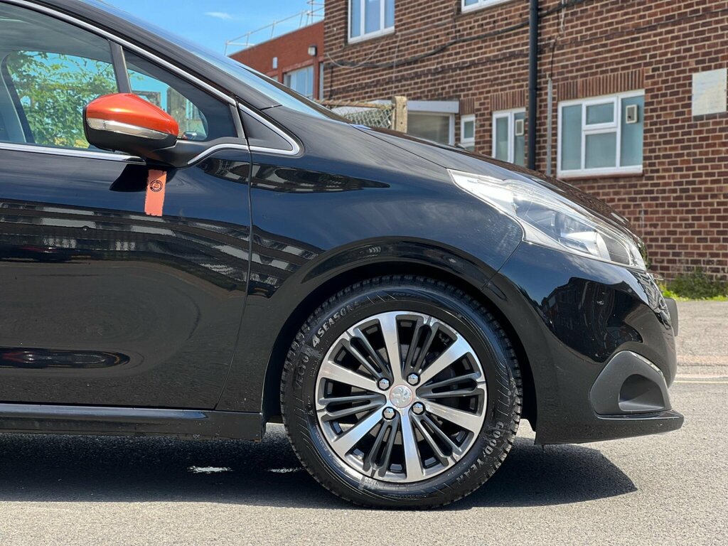 Peugeot 208 1.2 Puretech Roland Garros Euro 6 Ss Black #5