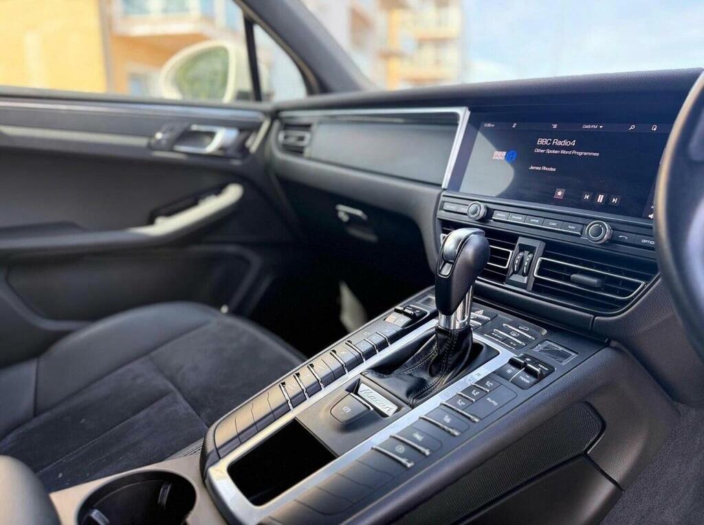 Porsche Macan 5dr Pdk Grey #16