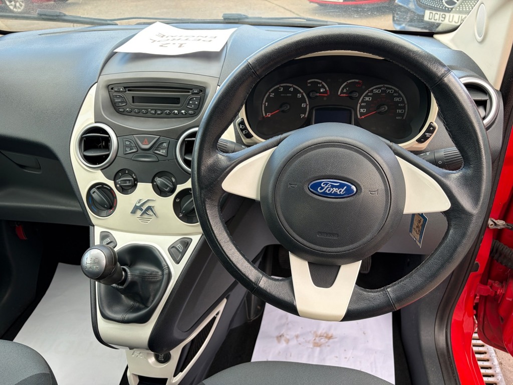 Ford KA 1.2 Zetec Very Low Mileage, 35 Tax BX13XOJ Red #5