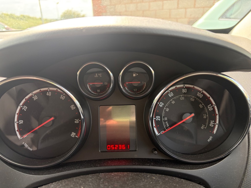 Vauxhall Meriva 1.4I 16V Life Low Mileage, High Up Driving Pos SE66WML White #6