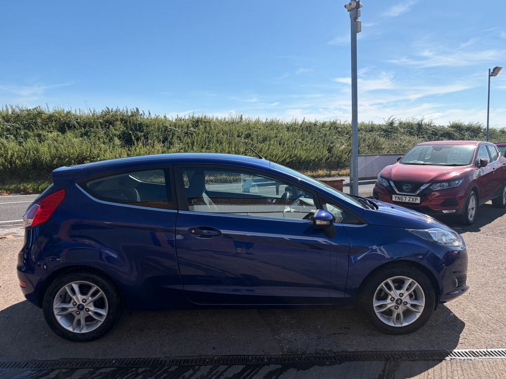 Ford Fiesta 1.25 82 Zetec Very Low Mileage, Blue #3