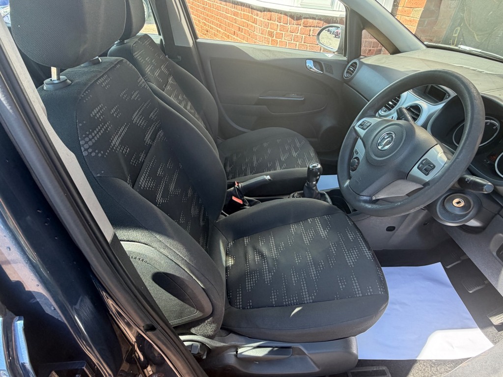Vauxhall Corsa 1.4 16V Sri Euro 5 Ac Black #9