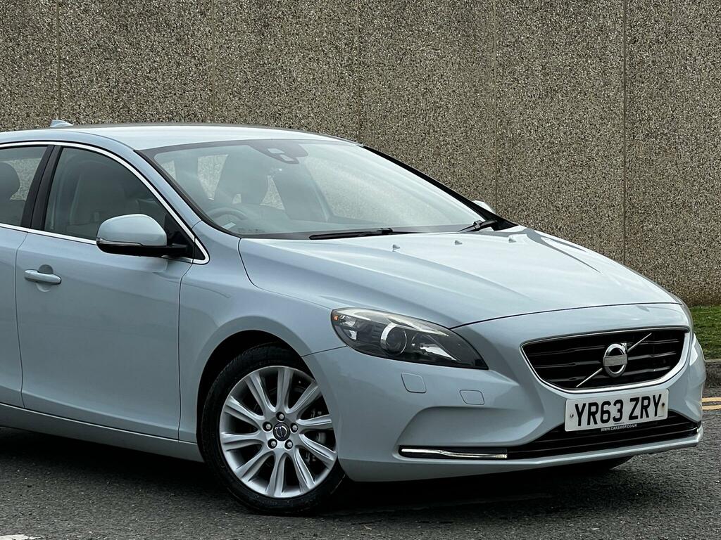 Volvo V40 1.6 D2 Se Lux Nav Euro 5 Ss YR63ZRY Blue #4