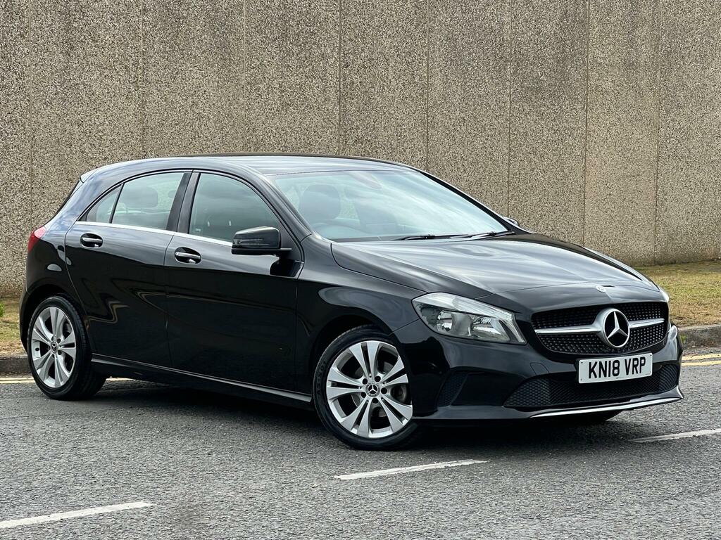 Mercedes-Benz A Class 1.5 A180d Sport 7G-dct Euro 6 Ss Black #4