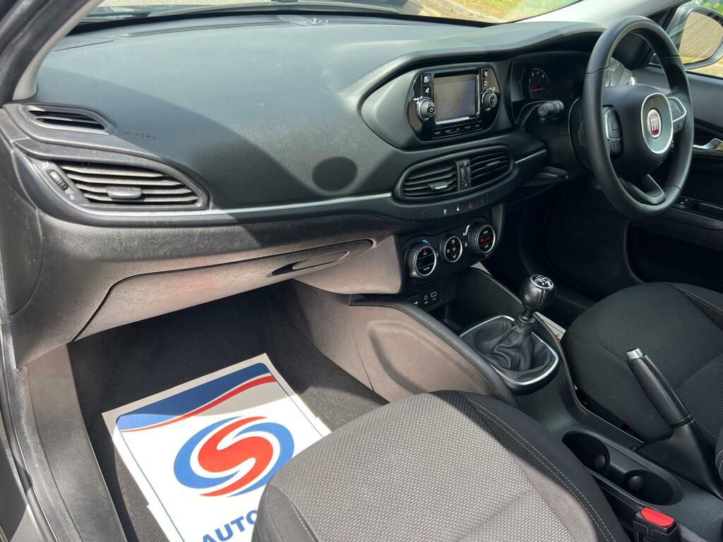 Fiat Tipo Tipo Easy Red #11