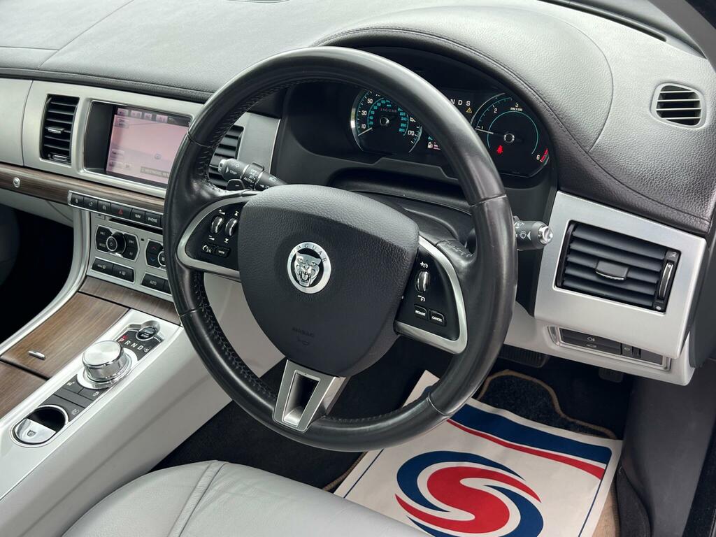 Jaguar XF 2.2D Luxury Euro 5 Ss J19STF Blue #3