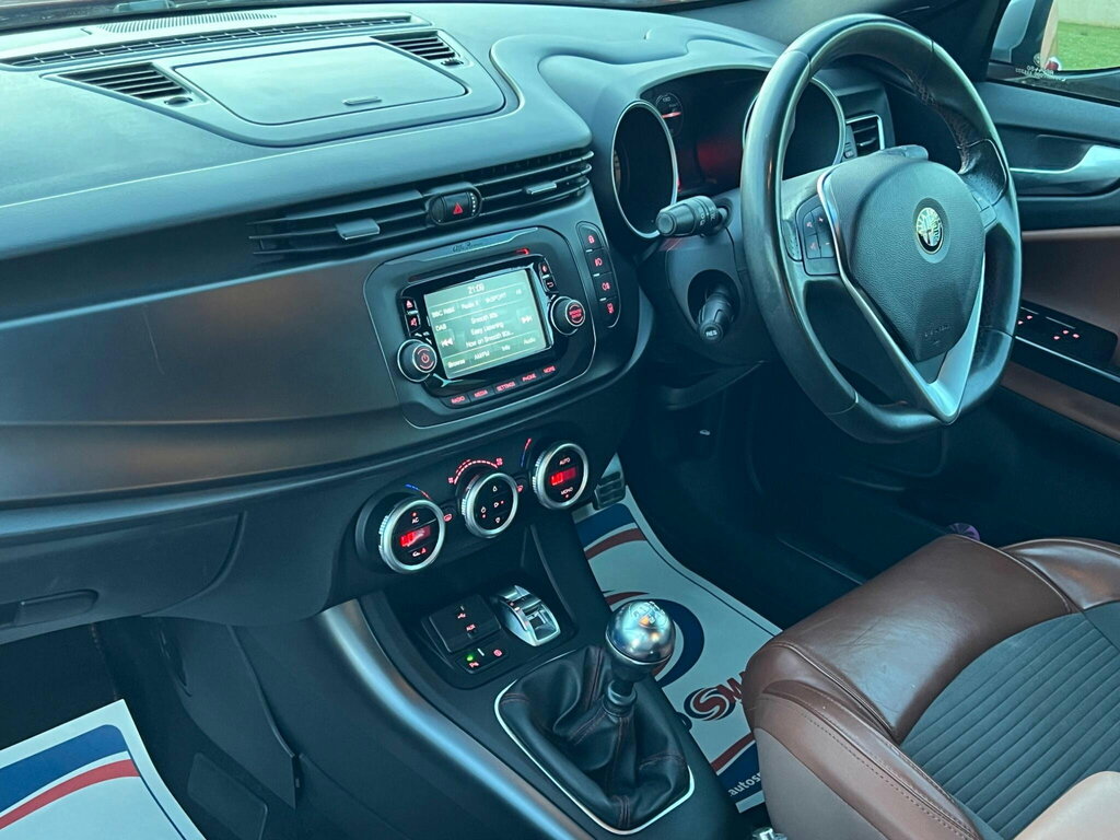 Alfa Romeo Giulietta Jtdm-2 Distinctive Grey #13