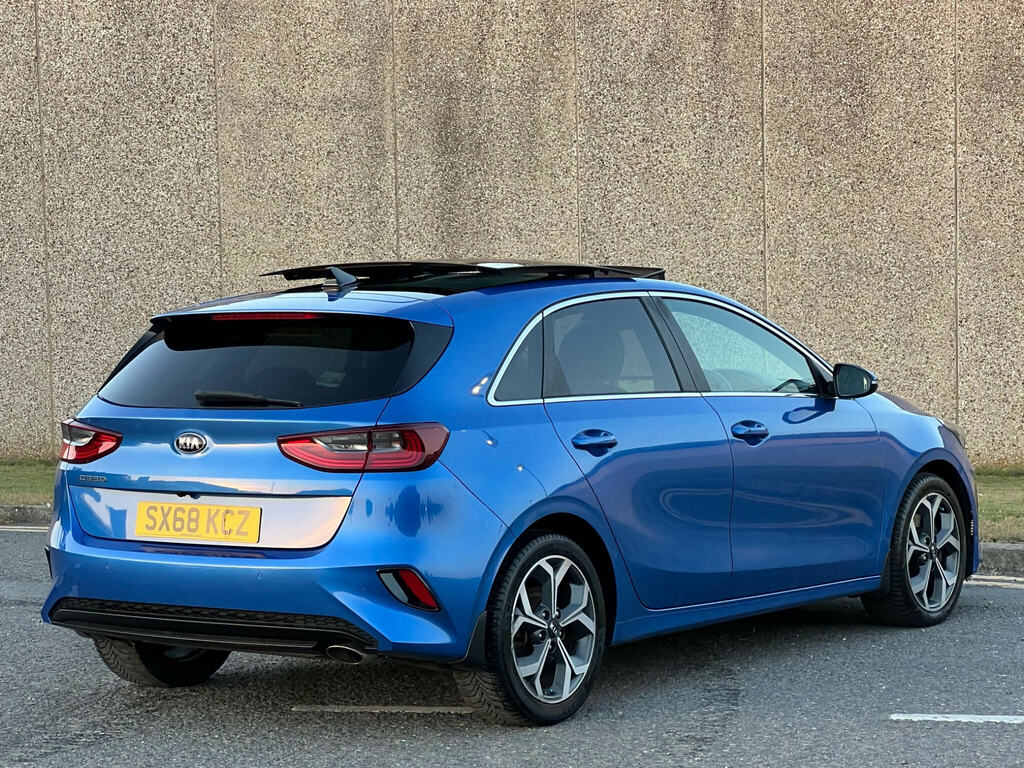 Kia Ceed 1.4 T Gdi Gt Line Hatchback  #12