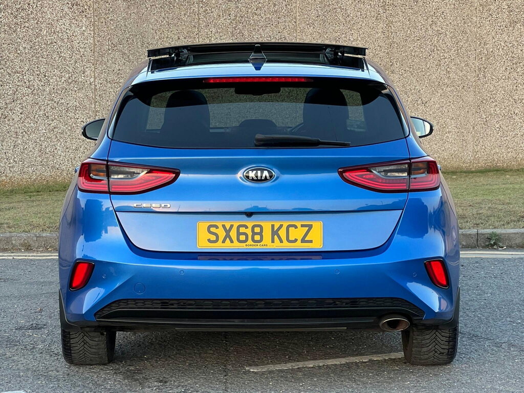 Kia Ceed 1.4 T Gdi Gt Line Hatchback  #10