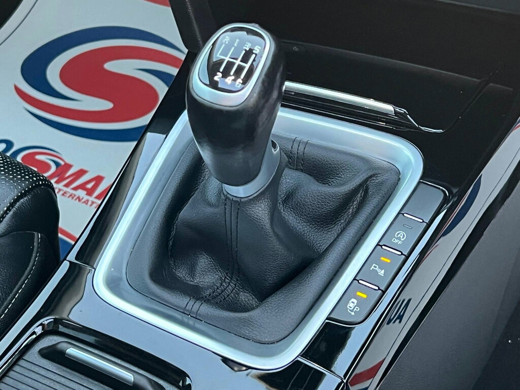 Kia Ceed 1.4 T Gdi Gt Line Hatchback  #15