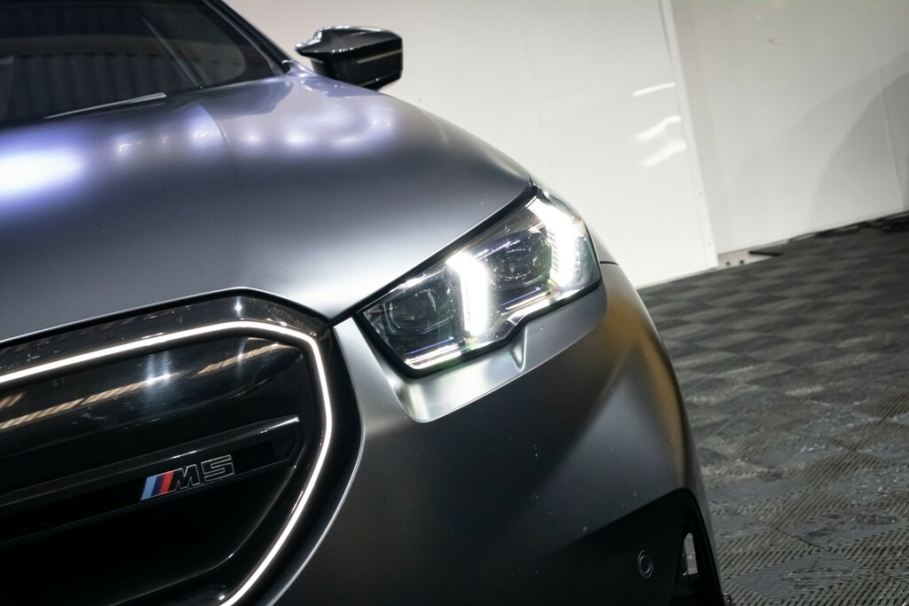 BMW M5 4.4 M5 Saloon Grey #6
