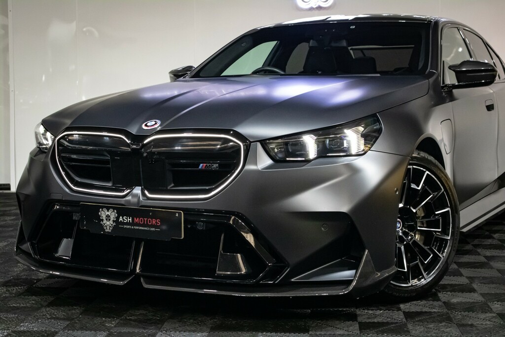 BMW M5 4.4 M5 Saloon Grey #2