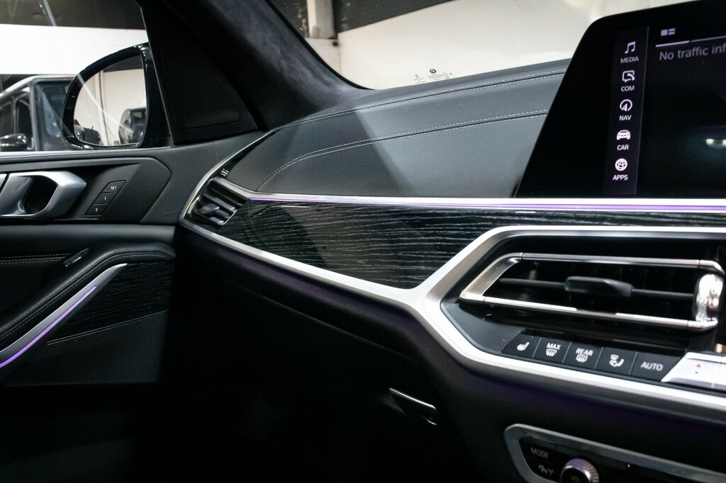 BMW X7 Xdrive M50d Step Black #30