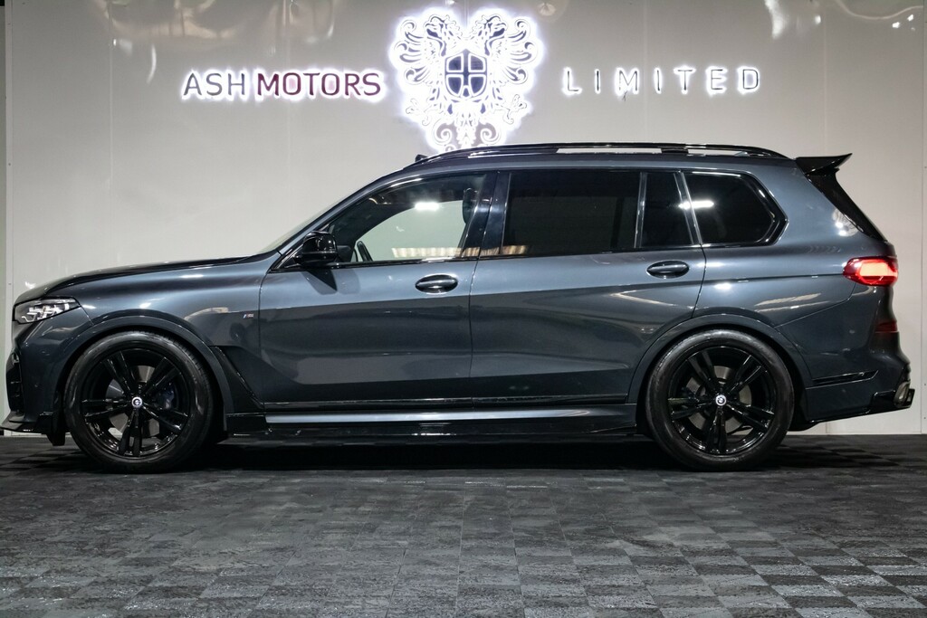 BMW X7 Xdrive M50d Step Black #8