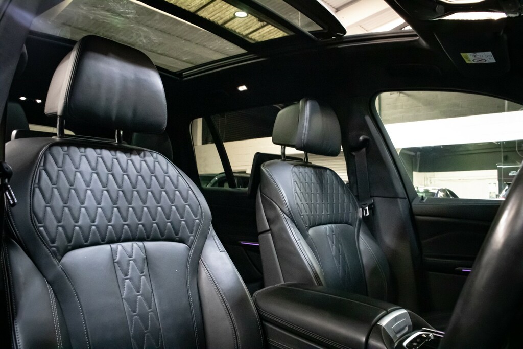 BMW X7 Xdrive M50d Step Black #19