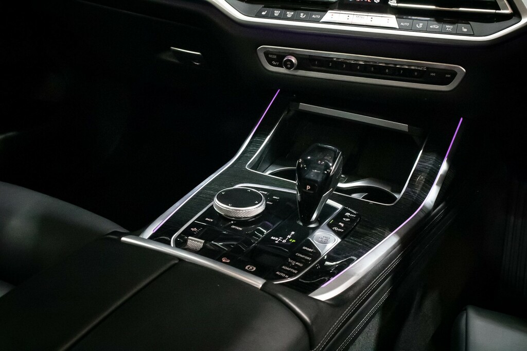BMW X7 Xdrive M50d Step Black #28