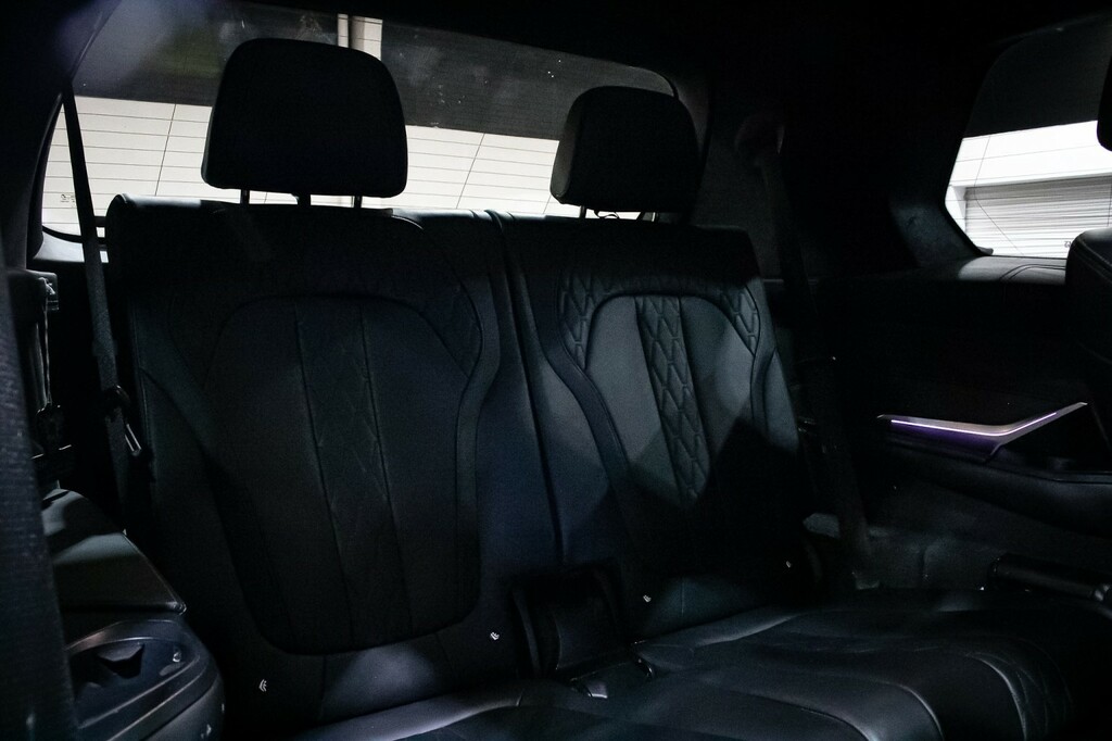 BMW X7 Xdrive M50d Step Black #26