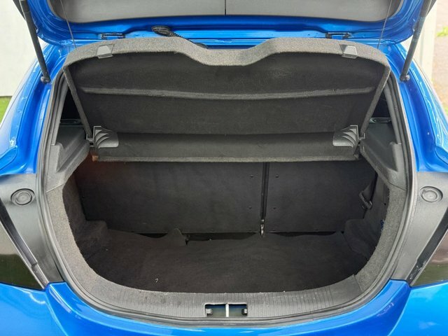 Vauxhall Astra 1.6I 16V Club 115 Silver #8
