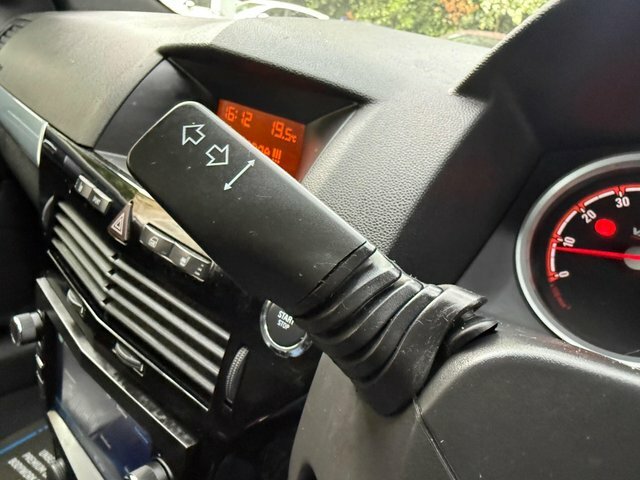 Vauxhall Astra 1.6I 16V Club 115 Silver #35
