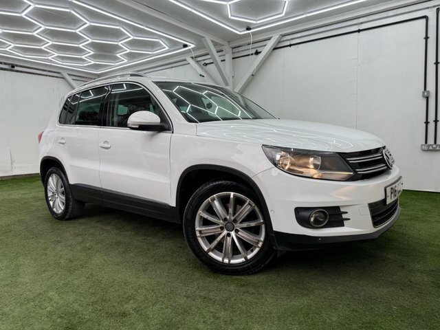 Volkswagen Tiguan 2016 2.0 Tdi Bluemotion Tech Match Suv White #4