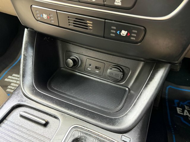 Kia Sorento  Silver #56