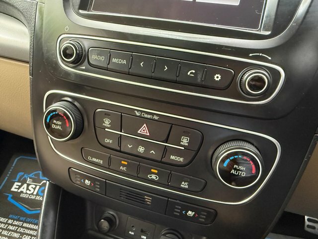 Kia Sorento  Silver #55