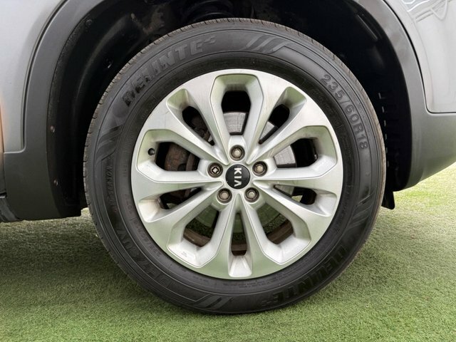 Kia Sorento  Silver #16