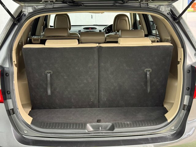 Kia Sorento  Silver #8