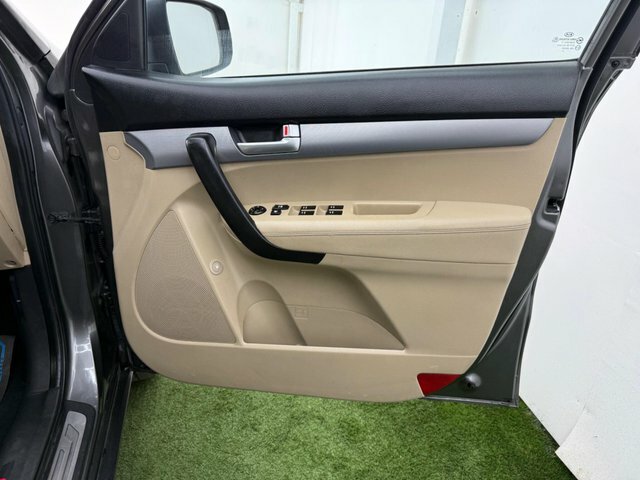 Kia Sorento  Silver #20