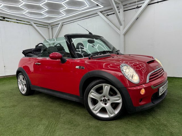 Mini Convertible 1.6 Cooper 114 Bhp Red #14