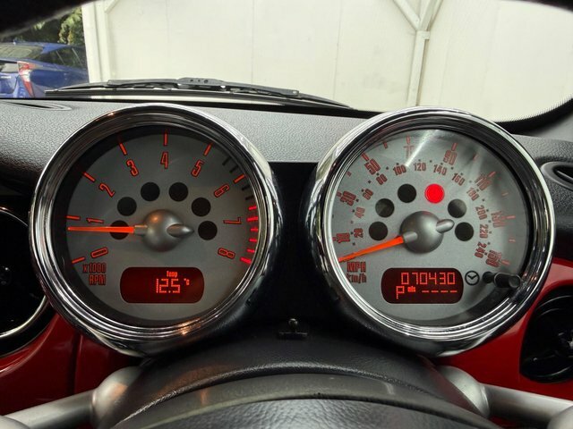 Mini Convertible 1.6 Cooper 114 Bhp Red #37