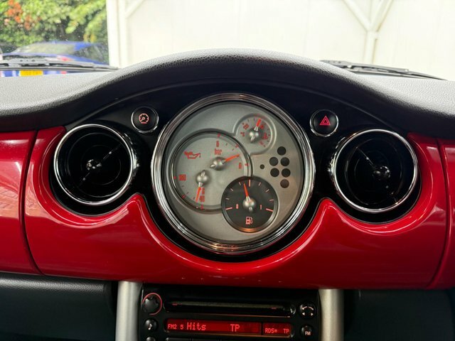 Mini Convertible 1.6 Cooper 114 Bhp Red #33
