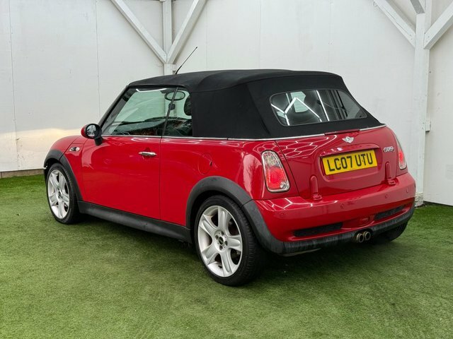 Mini Convertible 1.6 Cooper 114 Bhp Red #9