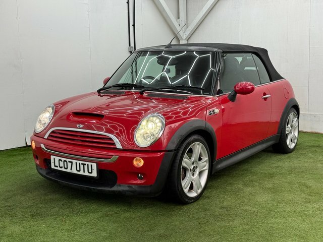 Mini Convertible 1.6 Cooper 114 Bhp Red #11