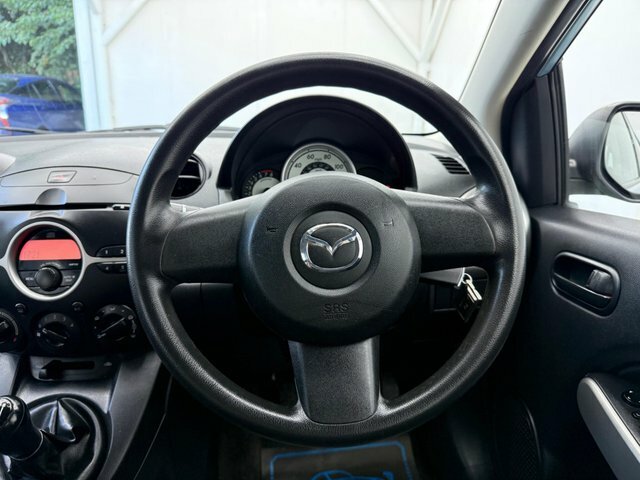 Mazda 2 Hatchback 1.3 Tamura Euro 4 200959 Silver #28