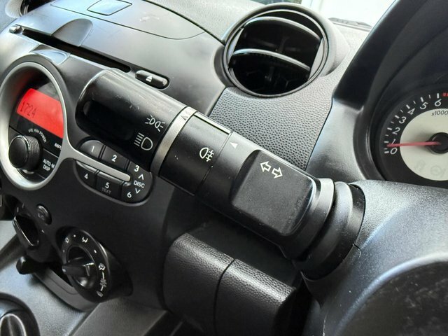 Mazda 2 Hatchback 1.3 Tamura Euro 4 200959 Silver #30