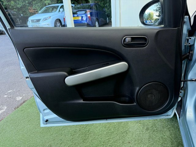 Mazda 2 Hatchback 1.3 Tamura Euro 4 200959 Silver #23