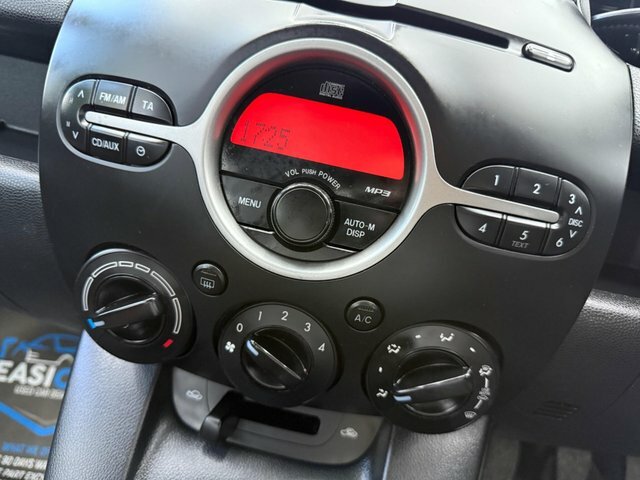 Mazda 2 Hatchback 1.3 Tamura Euro 4 200959 Silver #38